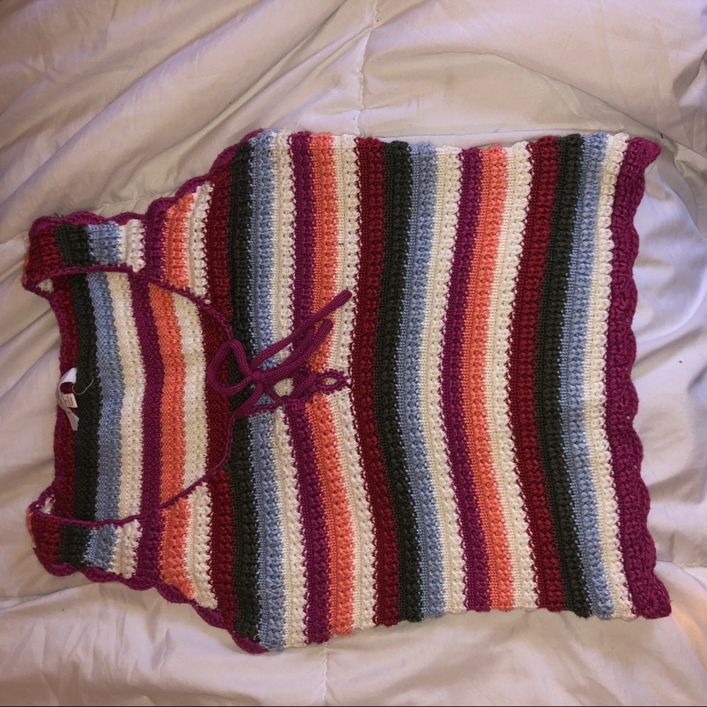 Cropped knitted tank